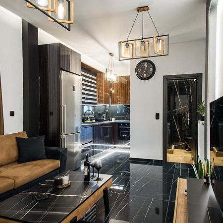 Edward Luxury Suite By Homebrain Alexandroupoli Exterior photo